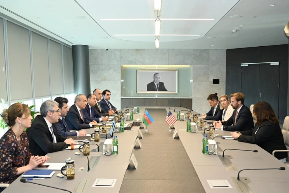 Mikayıl Cabbarov ABŞ Dövlət Departamentinin baş rəsmisi ilə əməkdaşlıq müzakirələri apardı