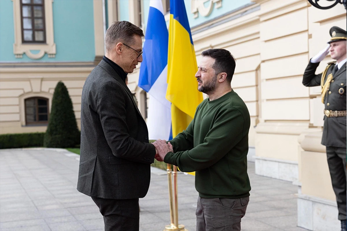 Finlandiya prezidenti Ukraynaya səfər etdi