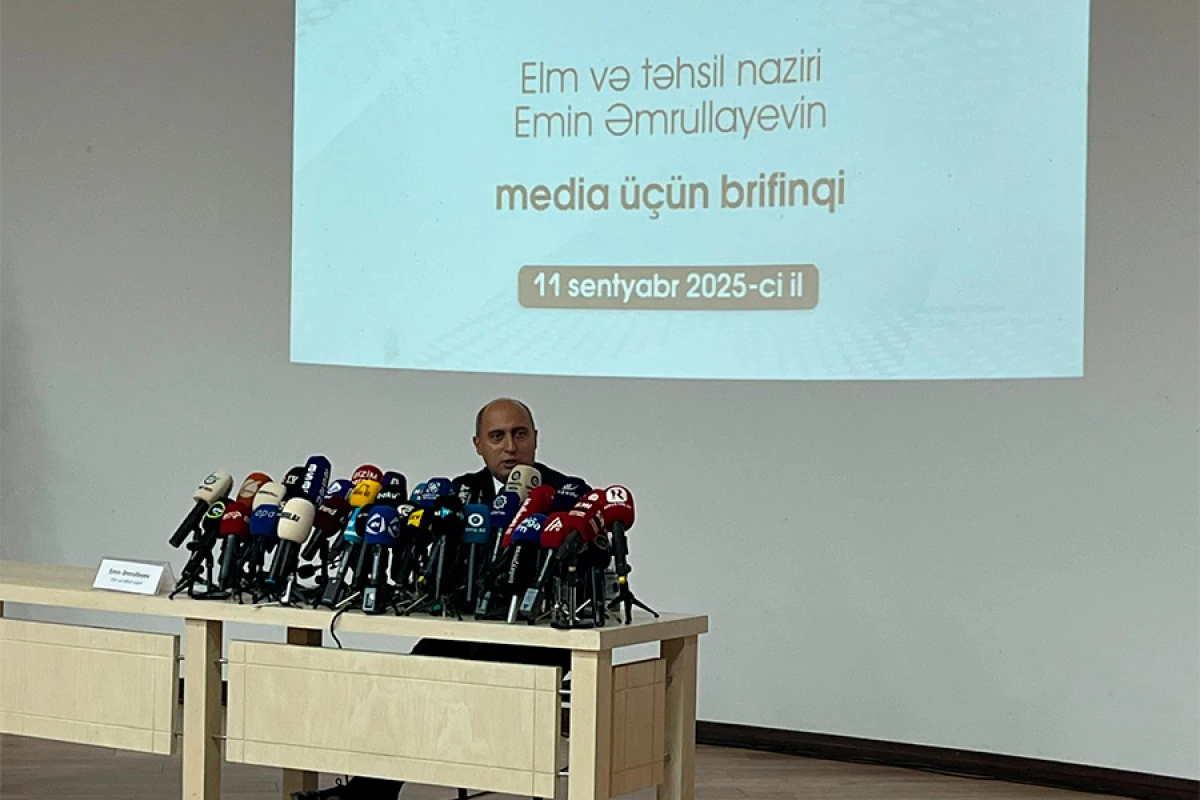 Nazir: "Azərbaycanda rus bölmələrinin tamamilə bağlanması mümkün deyil".