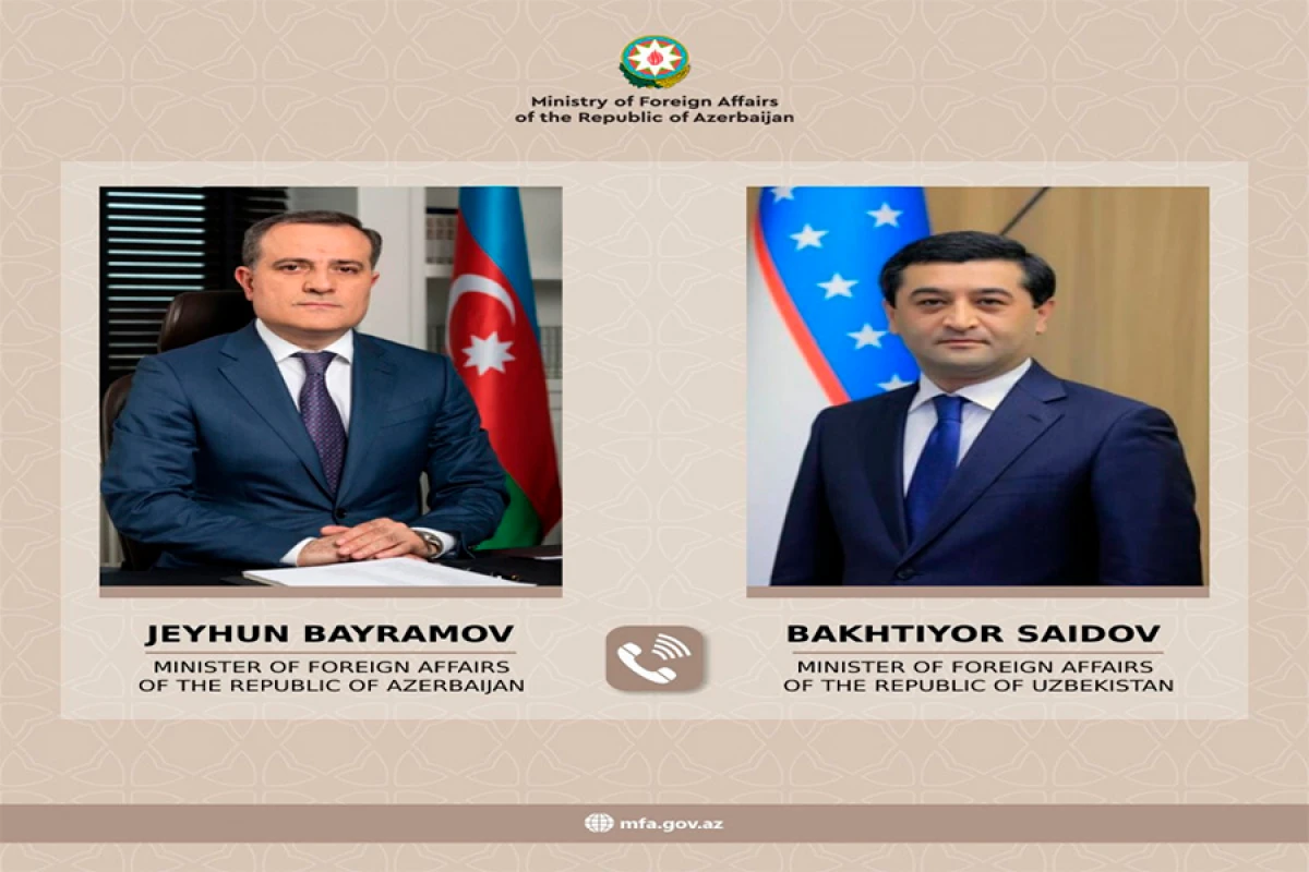 Ceyhun Bayramov özbəkistanlı həmkarı ilə telefon danışığı apardı