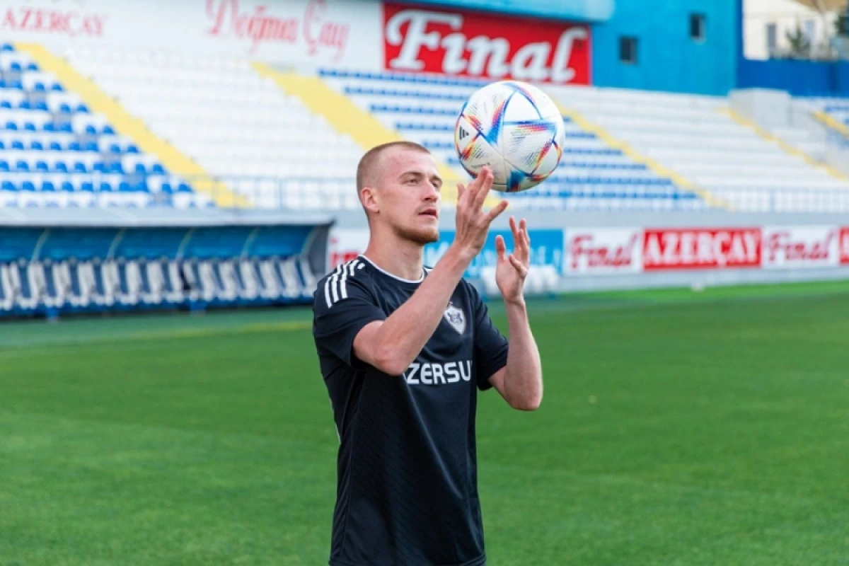 "Sabah" "Qarabağ"ın futbolçusunu transfer etdi
