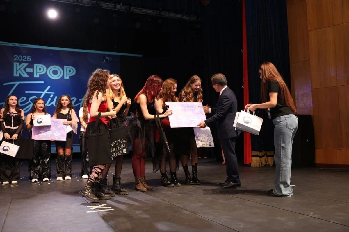 Bakıda Koreya K-Pop musiqi festivalı keçirildi — 1