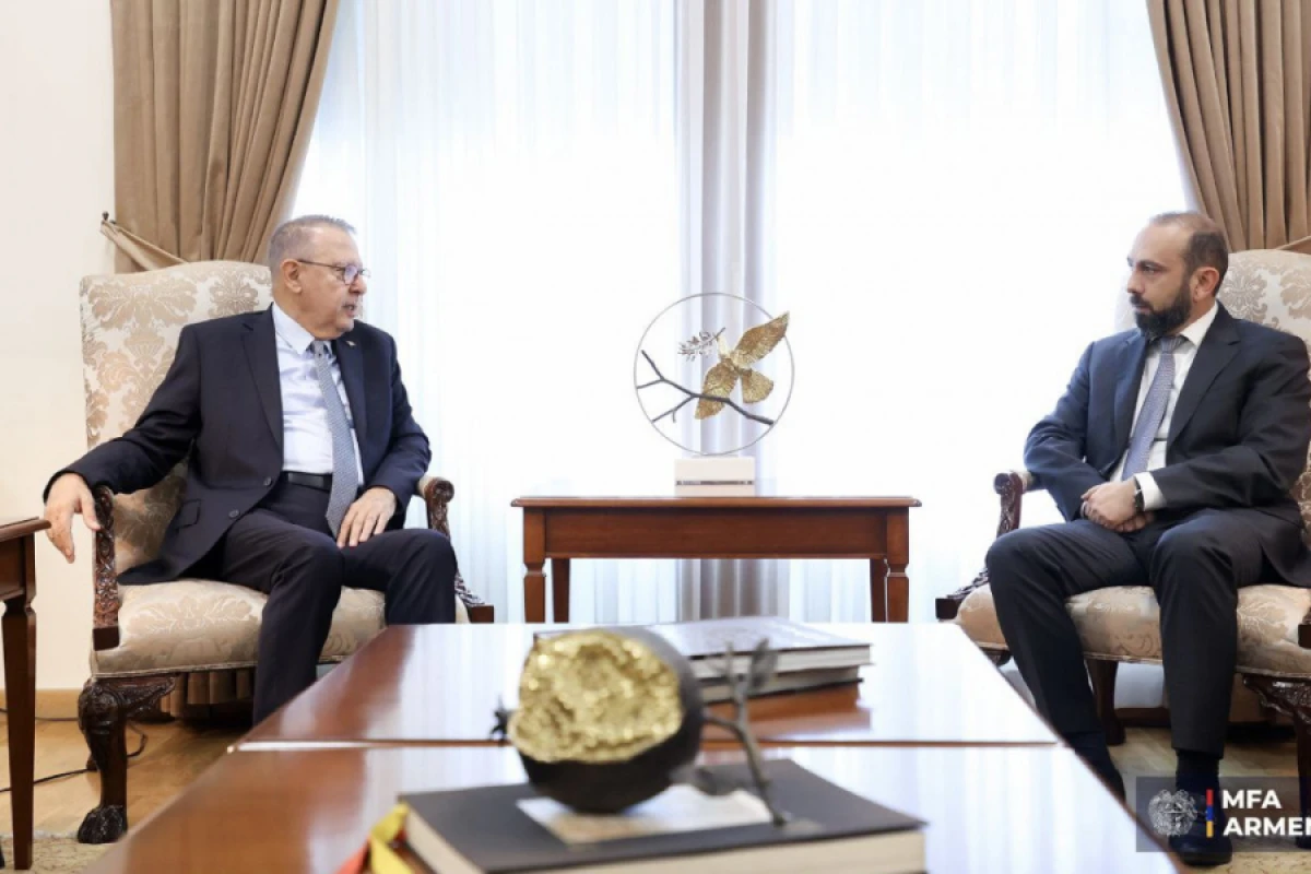 Ararat Mirzoyan Sərdar Kılıçı qəbul etdi