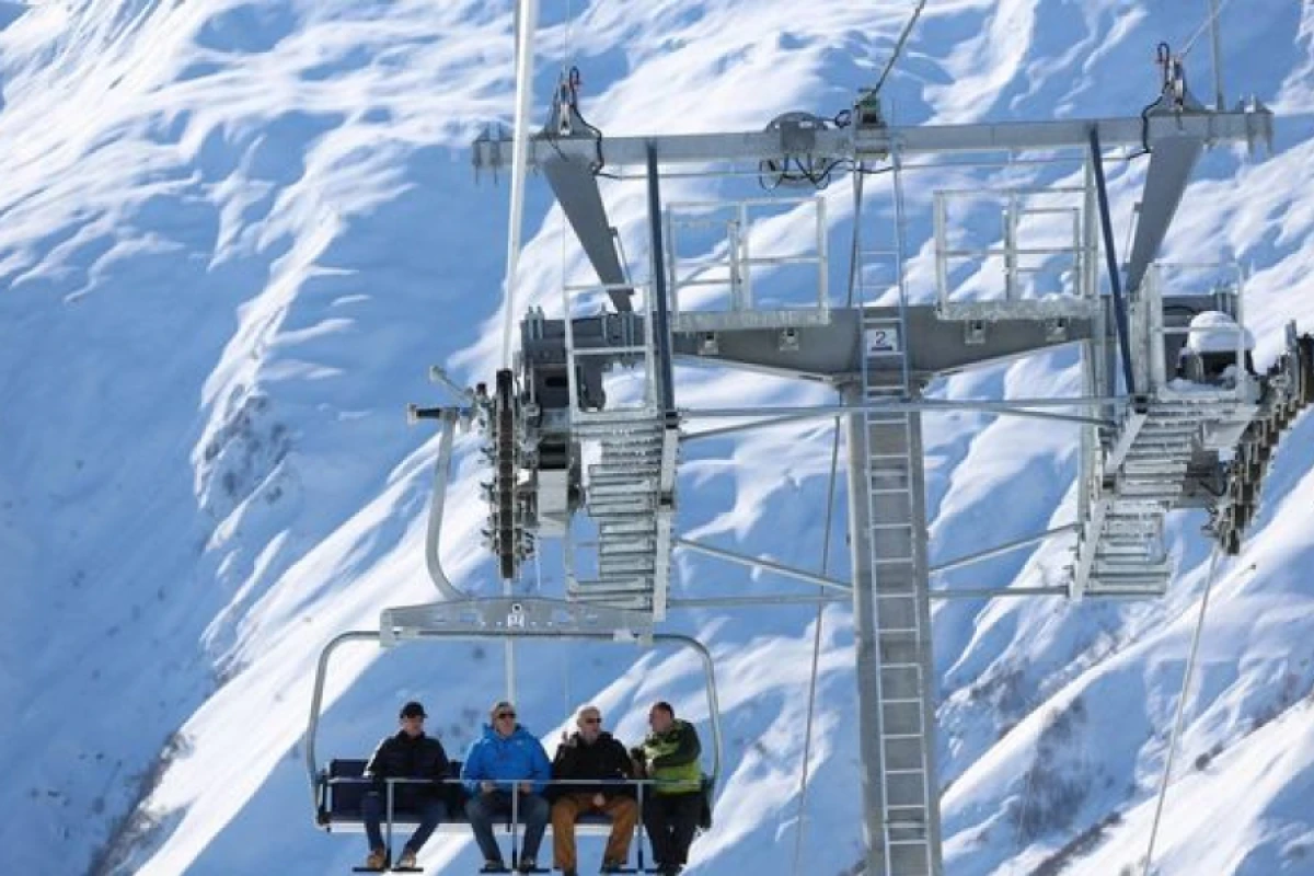 Elbrus dağındakı kanat yolunda qəza - Ölənlər və yaralananlar var