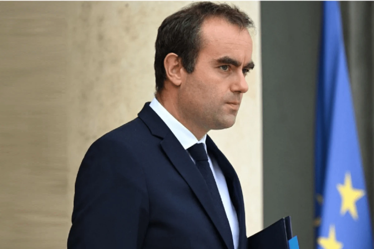 KİV: Fransanın yeni Baş nazirinin reytinqi aşağıdır