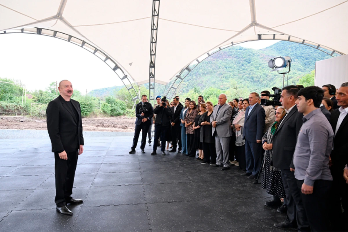 Prezident İlham Əliyev Xocalının Badara, Daşbulaq, Seyidbəyli və Şuşakənd kəndlərinin sakinləri ilə görüşdü - YENİLƏNDİ