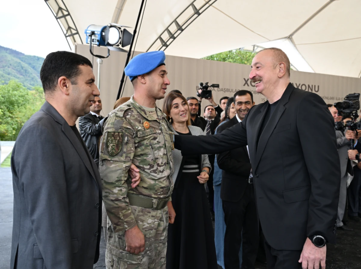 Prezident İlham Əliyev Xocalının Badara, Daşbulaq, Seyidbəyli və Şuşakənd kəndlərinin sakinləri ilə görüşdü - YENİLƏNDİ — 4