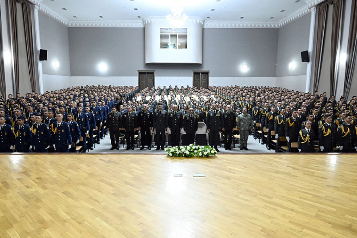 Hərbi təhsil müəssisələrində “Bilik günü” mərasimi keçirildi