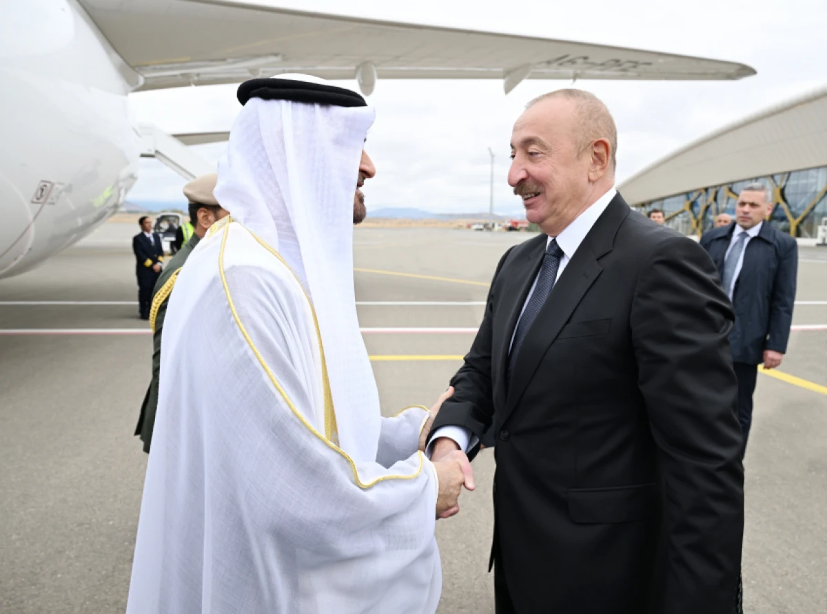 Birləşmiş Ərəb Əmirliklərinin Prezidenti Azərbaycana rəsmi səfərə gəldi — 8