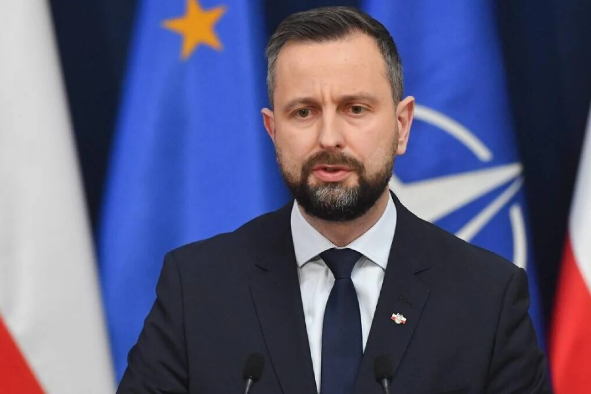 Polşanın müdafiə naziri Ukraynaya səfər etdi