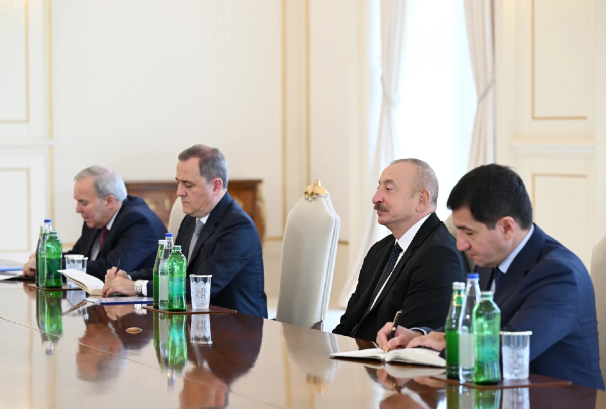 Prezident İlham Əliyev Avropa İttifaqının Genişlənmə üzrə komissarını qəbul etdi — 3