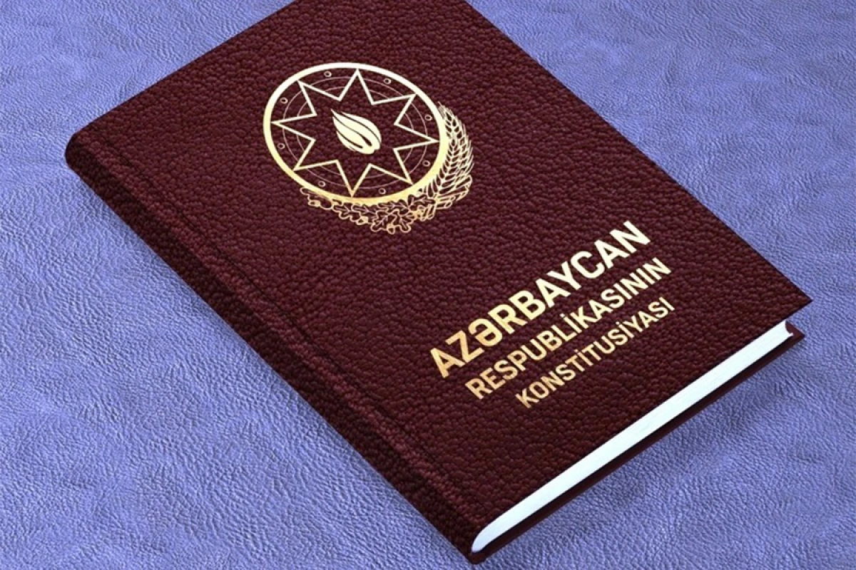 Elşad Nəsirov: "Azərbaycan Konstitusiyasına dəyişikliklərin edilməsi zəruridir"