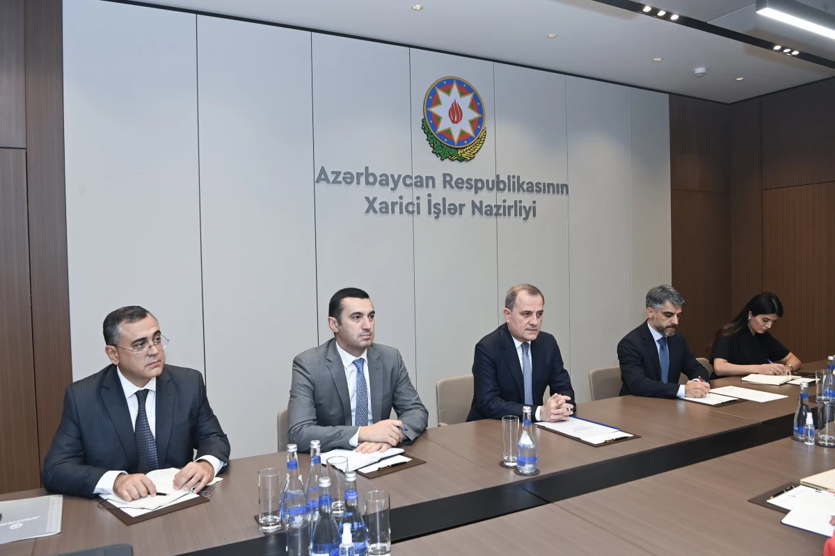 Fransa səfiri etimadnaməsinin surətini Azərbaycan XİN başçısına təqdim etdi — 3