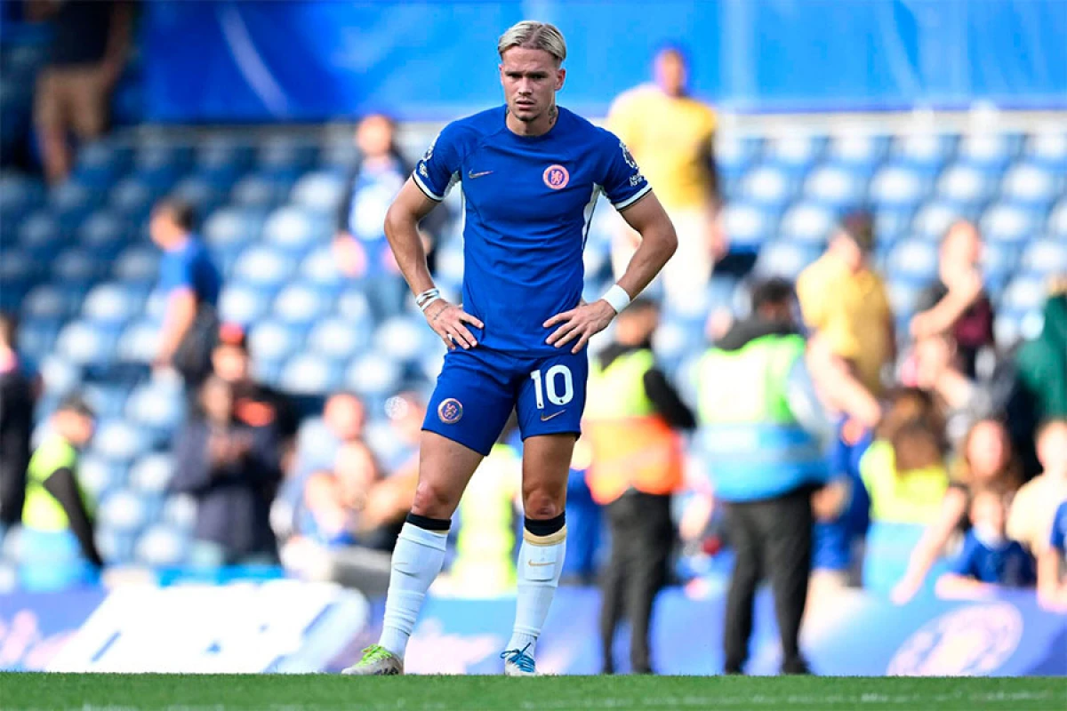 Mudrik futbolu yüngül atletikaya dəyişdi