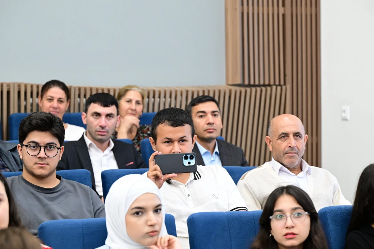 Üzeyir Hacıbəylinin “Arşın mal alan” operettası Xankəndidə nümayiş olundu — 4