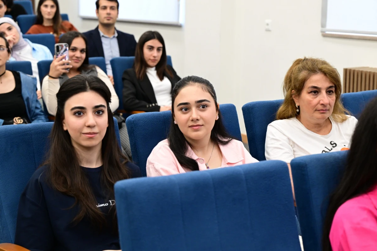 Üzeyir Hacıbəylinin “Arşın mal alan” operettası Xankəndidə nümayiş olundu — 8