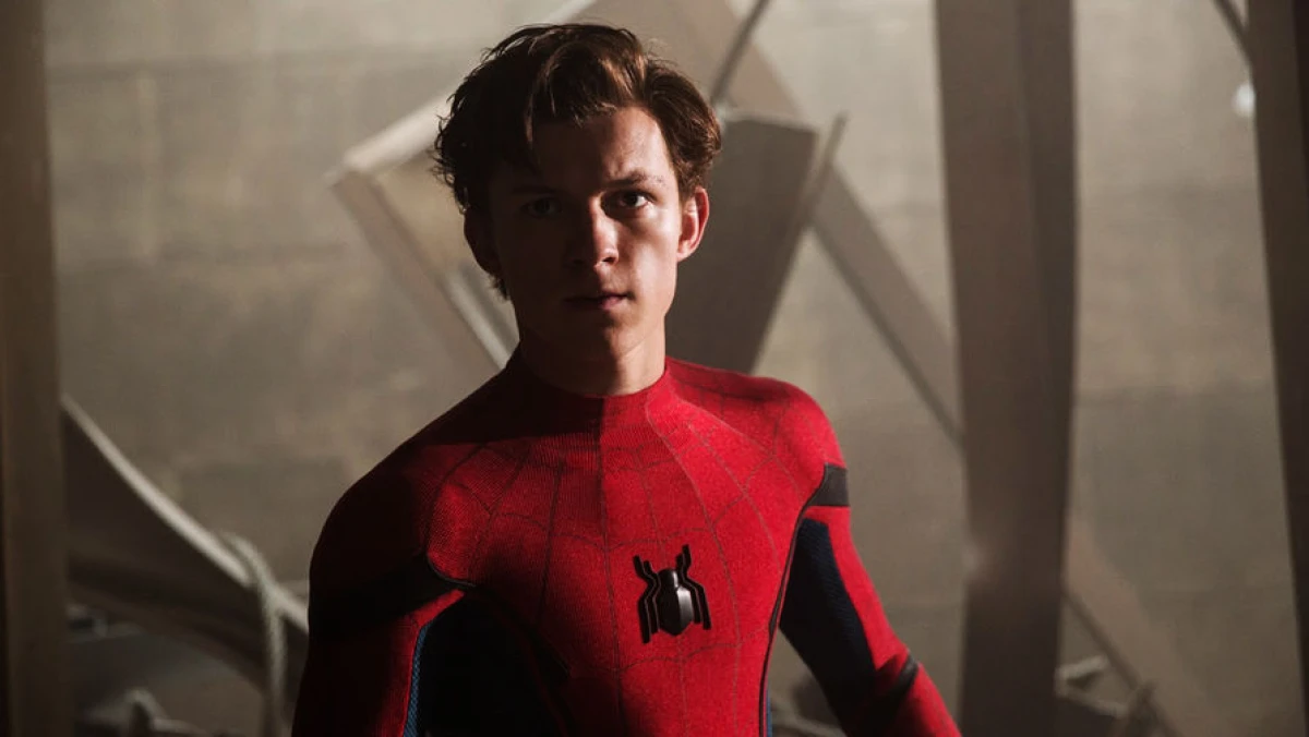 Tom Holland film çəkilişində xəsarət aldı