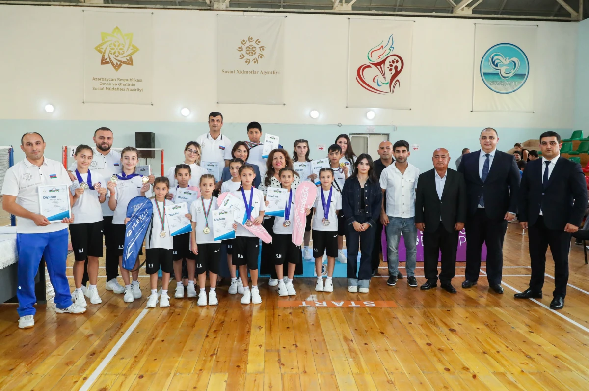 Uşaq evinin sakinləri arasında badminton yarışının final mərhələsi keçirildi — 1