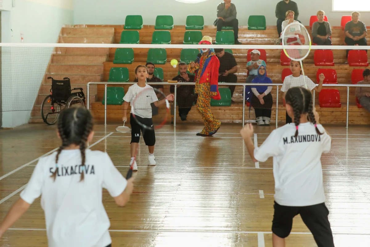 Uşaq evinin sakinləri arasında badminton yarışının final mərhələsi keçirildi — 6