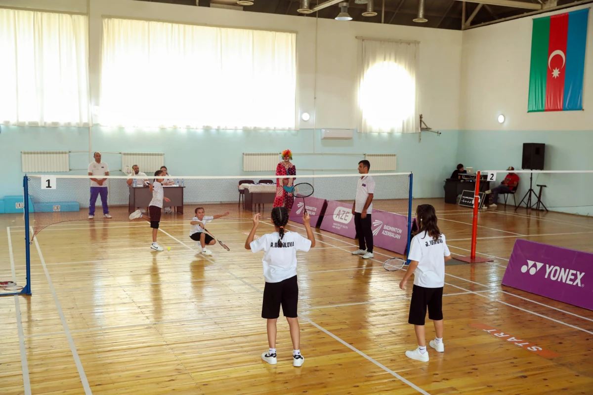 Uşaq evinin sakinləri arasında badminton yarışının final mərhələsi keçirildi — 8