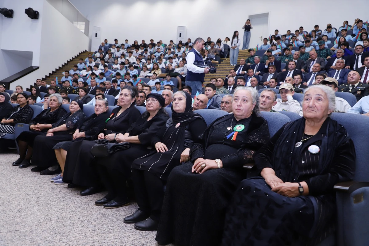 Dövlət Xidməti Ağstafada gənclər üçün tədbir keçirdi — 6