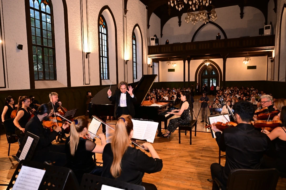 Azərbaycan Dövlət Kamera Orkestrinin Üzeyir Hacıbəyli soraqlı konserti — 3