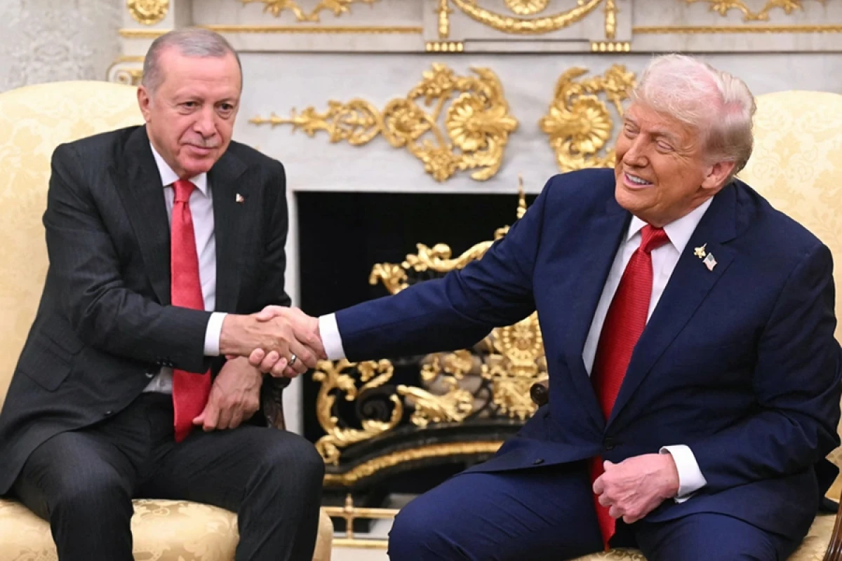 Tramp: "Türkiyə ABŞ-dən "F-16" və "F-35" qırıcıları almaq istəyir"