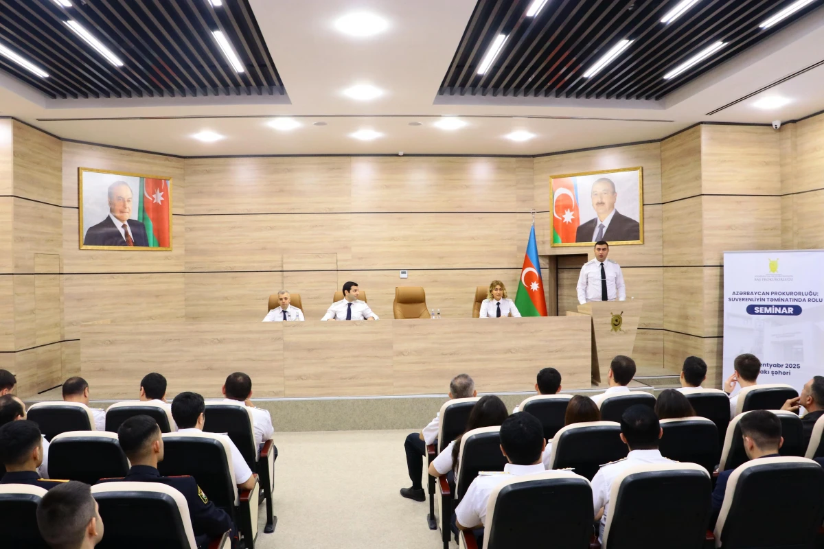 "Azərbaycan Prokurorluğu: Suverenliyin təminatında rolu" adlı seminar keçirildi — 4