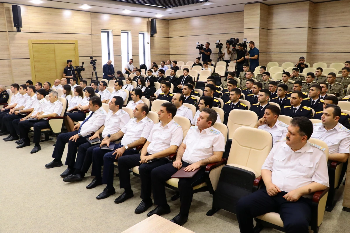 "Azərbaycan Prokurorluğu: Suverenliyin təminatında rolu" adlı seminar keçirildi — 5