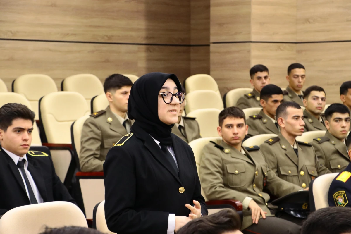 "Azərbaycan Prokurorluğu: Suverenliyin təminatında rolu" adlı seminar keçirildi — 7