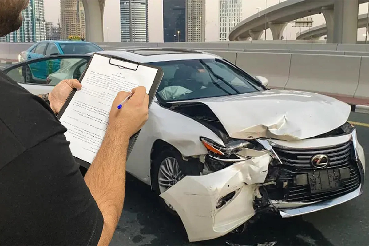 Kirayə avtomobil qəza törədərsə, zərəri kim ödəməlidir?