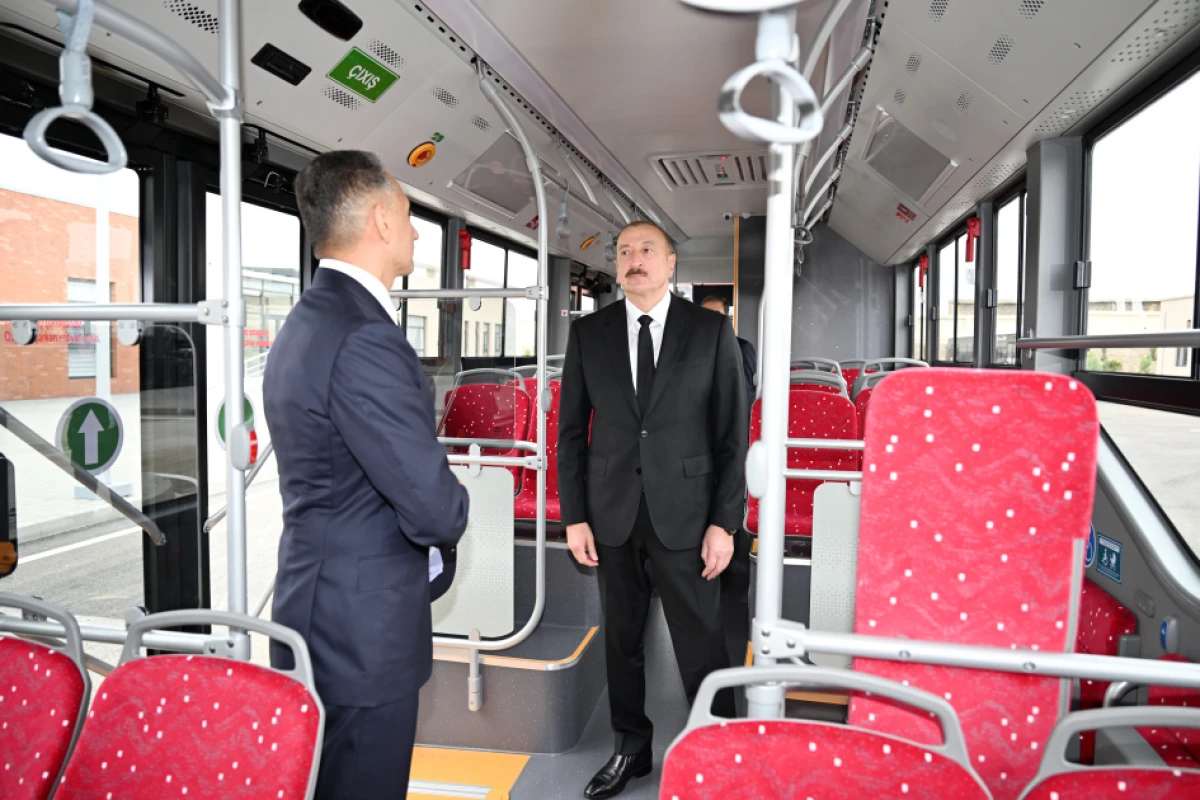 Prezident İlham Əliyev “BakuBus” MMC-nin Gəncə Avtoparkının açılışında iştirak etdi — 4