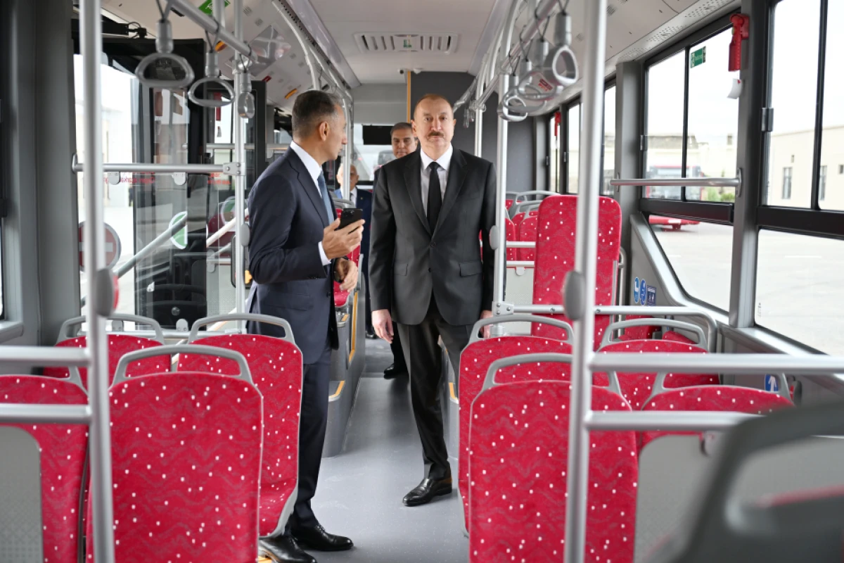 Prezident İlham Əliyev “BakuBus” MMC-nin Gəncə Avtoparkının açılışında iştirak etdi — 5