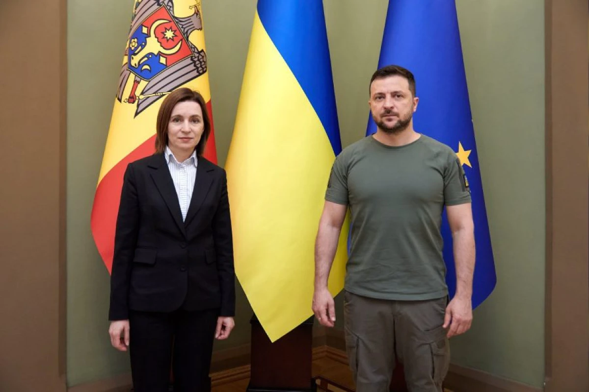 Zelenski Maya Sandunu təbrik etdi