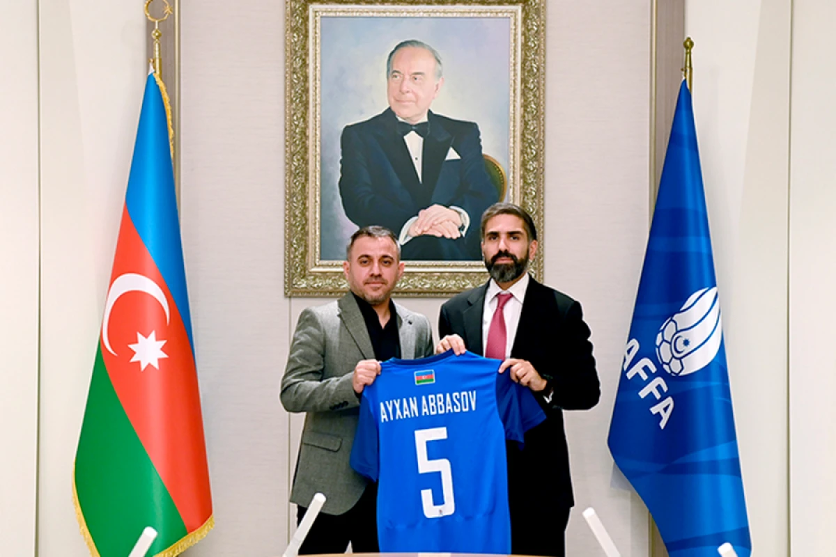 AFFA prezidenti Ayxan Abbasovla görüşdü