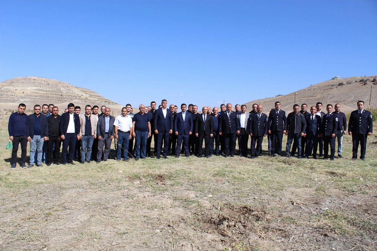 Prokurorluq əməkdaşları ağacəkmə kampaniyası keçirib