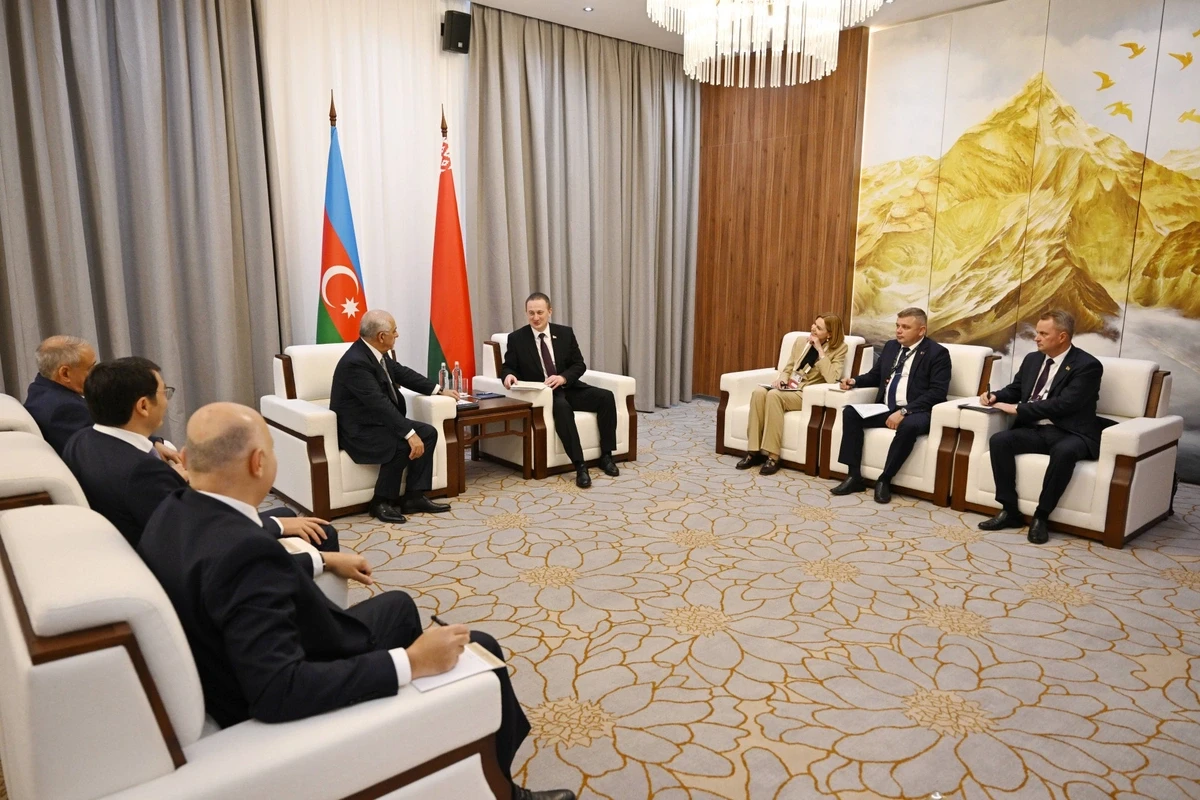 Minskdə Azərbaycan və Belarus baş nazirləri görüşdü — 2