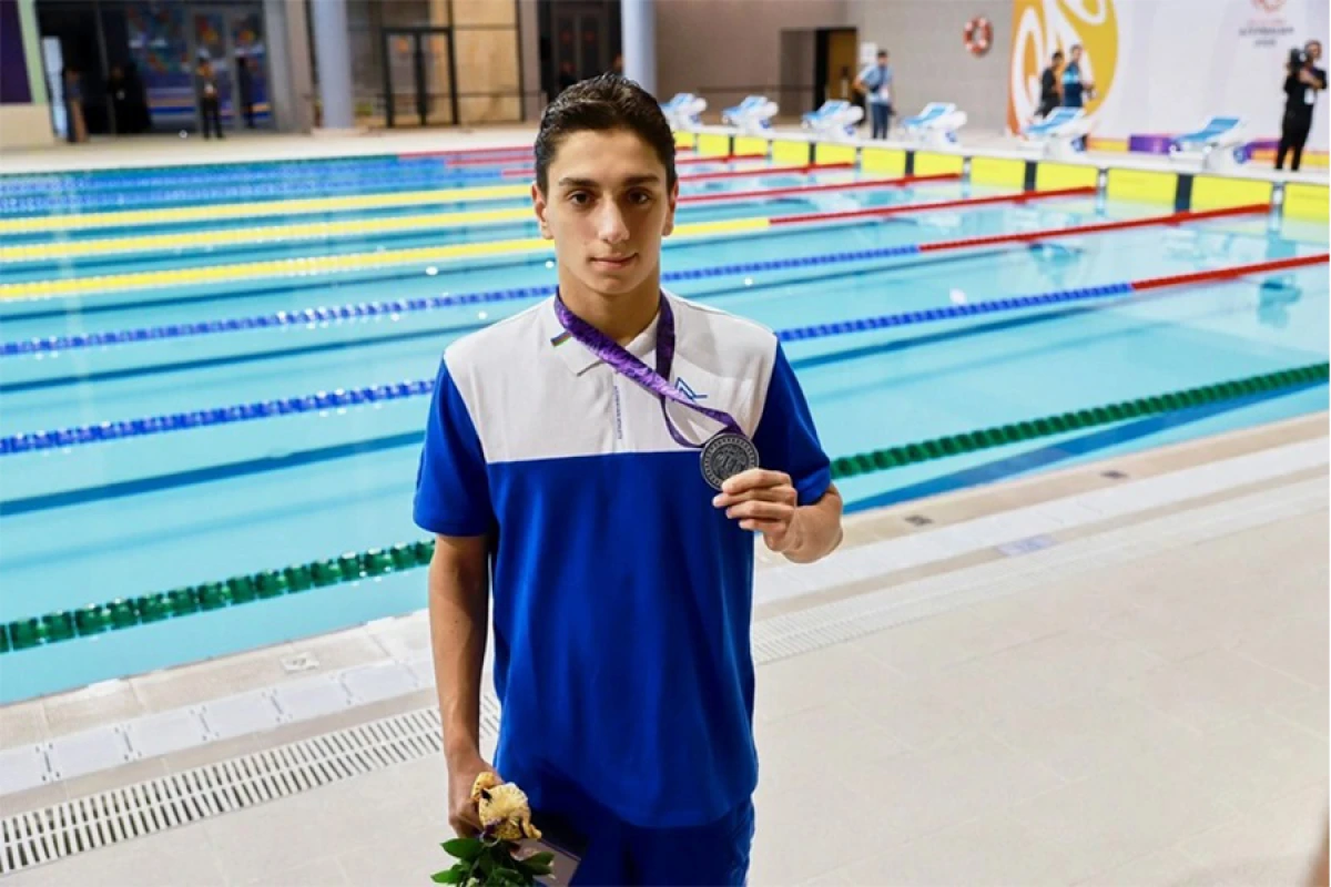 MDB Oyunları: Azərbaycanlı üzgüçü gümüş medal qazandı