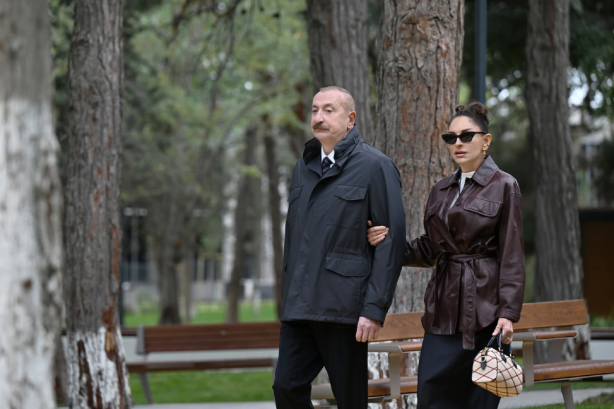 Prezident İlham Əliyev və birinci xanım Mehriban Əliyeva Bakının Nərimanovda salınan yeni parkın açılışında iştirak etdilər — 9
