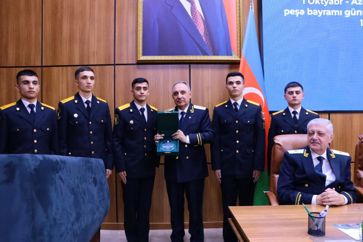 Prokurorluq orqanlarının yaradılmasının 107-ci ildönümü münasibətilə tədbir keçirildi — 7