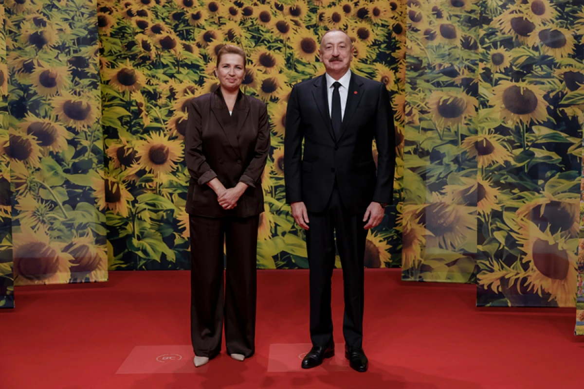 Prezident Kopenhagendə “Avropa Siyasi Birliyi”nin 7-ci Zirvə toplantısının açılış mərasimində iştirak etdi- YENİLƏNİB — 1