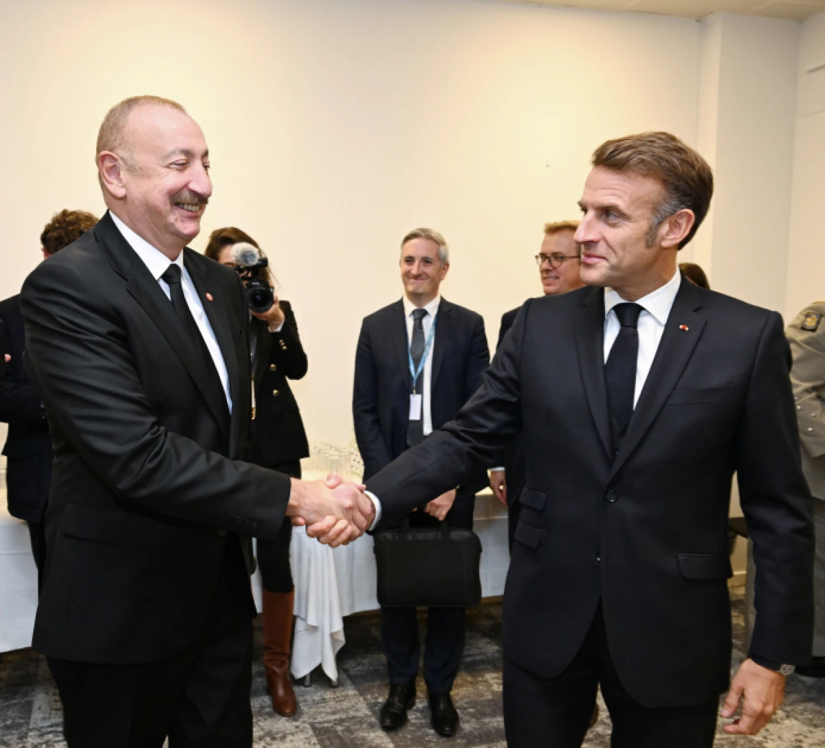 Prezident İlham Əliyevin Kopenhagendə Fransa Prezidenti ilə görüşü oldu - YENİLƏNDİ — 2