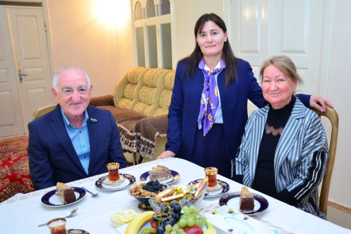 Müəllimlər Günü münasibətilə ahıl müəllimlər ziyarət edildi