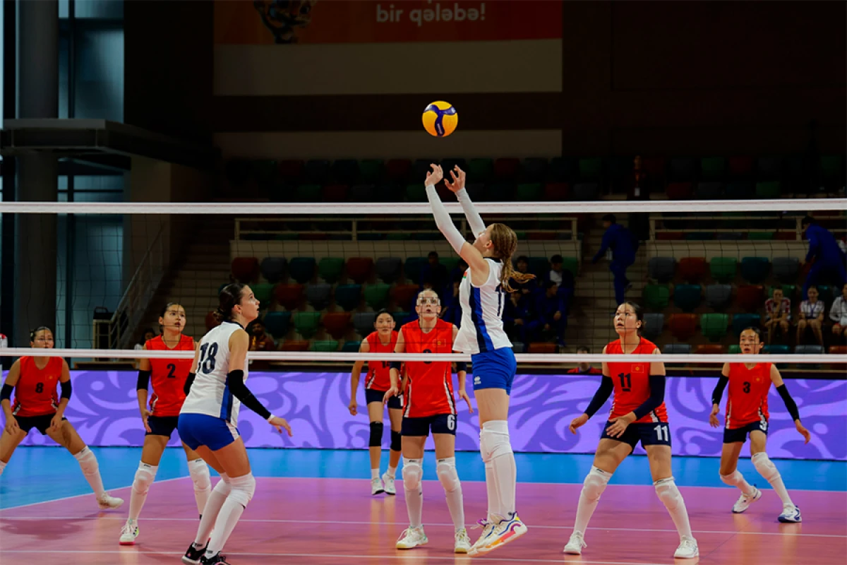 MDB Oyunları: Qızlardan ibarət voleybol millisi bürünc medal qazandı