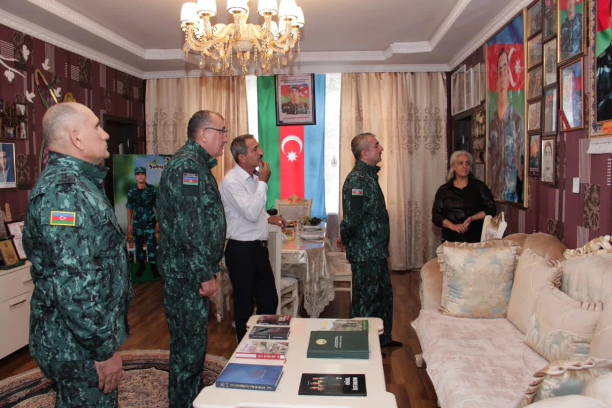 DSX-nin rəhbər heyəti şəhid ailələrini ziyarət etdi — 4