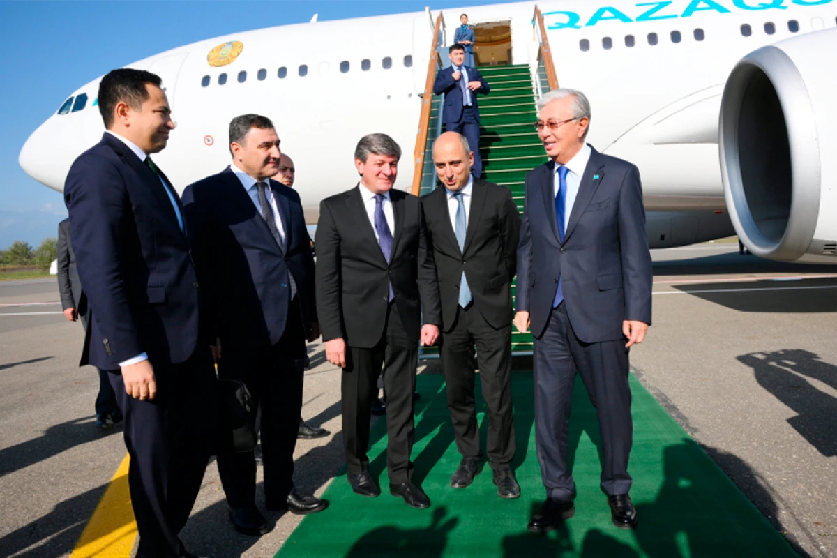 Kasım-Jomart Tokayev Azərbaycana səfərə gəldi