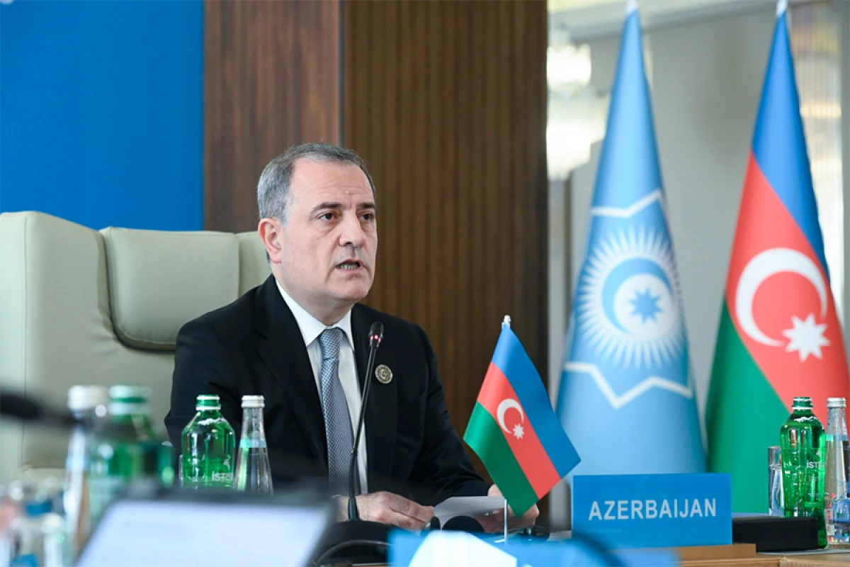 Azərbaycan TDT Katibliyinin hesabına 2 milyon ABŞ dolları köçürdü