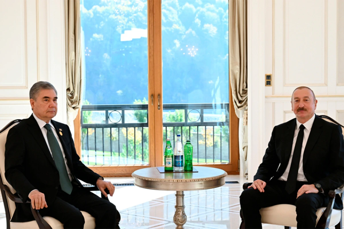 Azərbaycan Prezidenti İlham Əliyev Qəbələdə Türkmənistan Xalq Məsləhətinin Sədri ilə görüşdü