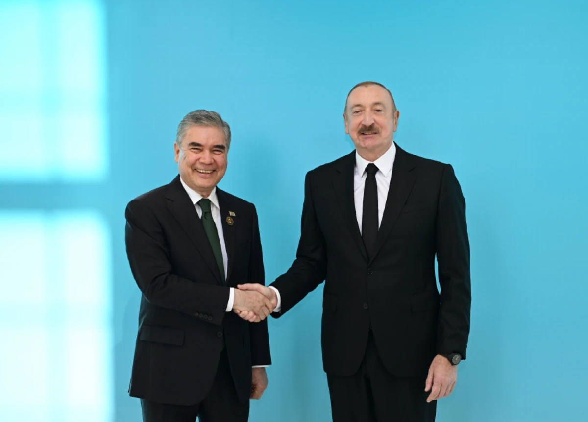 Prezident dövlət və hökumət başçılarını qarşıladı - YENİLƏNDİ — 6