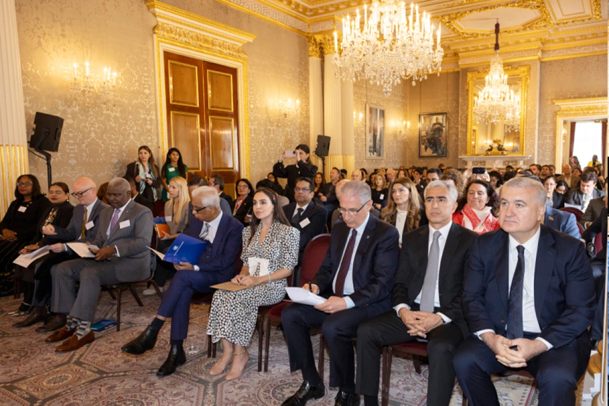 Leyla Əliyeva Londonda yüksəksəviyyəli iqlim dialoqunda iştirak etdi